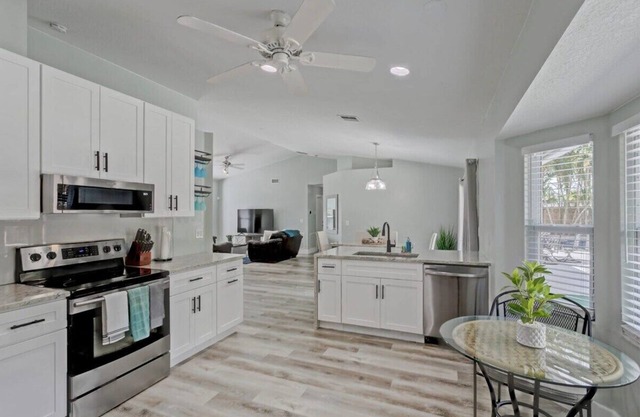 King Beds ~ Private Heated Pool ~ Grill ~ Patio