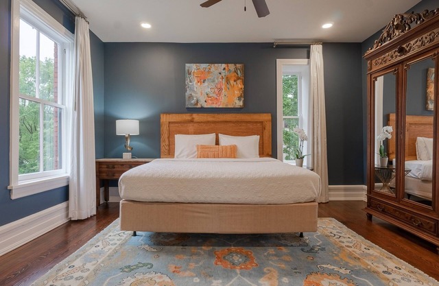 King Suite in Boutique Inn