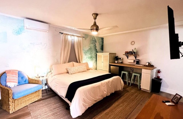 King Suite in Boutique Hotel5,walk to downtown