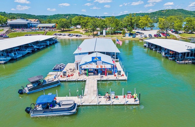 King Suite w/Lakeview | Swim-Up Bar & Marina Access, Tiki Bar & Pet Friendly!