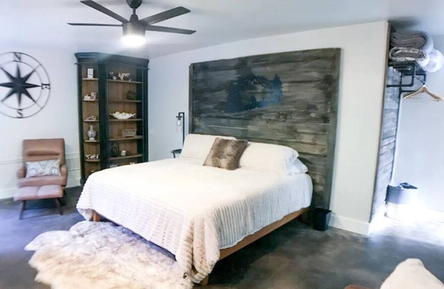 King Suite with Year Round Spa-Perfect Ski Access