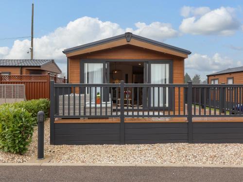 Kingfisher Lodge
