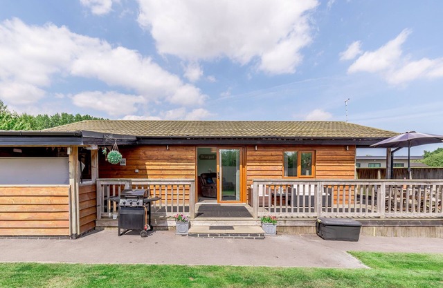 Kingfisher Lodge, BRANDESBURTON