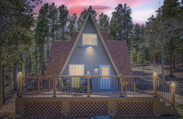 Kings Paradise I A-Frame Cabin in Evergreen