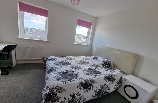 Kingsize Room Close To The A30 Camborne