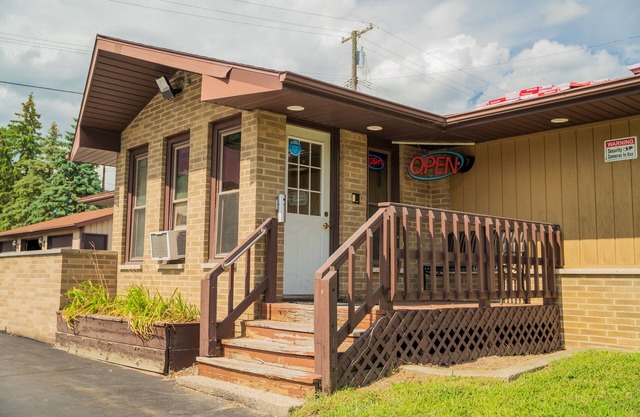 Kingsway Inn