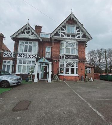 Kingswood Hotel
