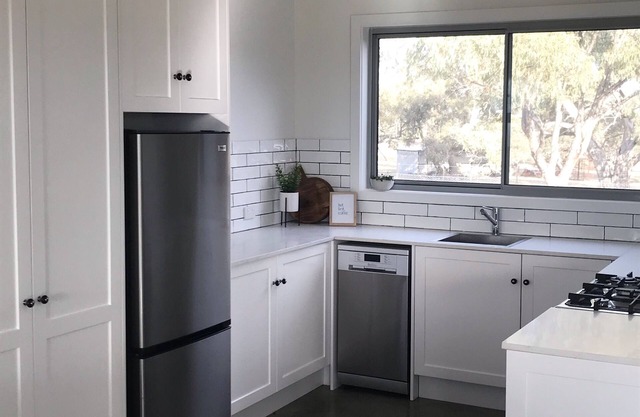 Kinross Cottage - un séjour de ferme autonome idyllique à Bungarby, NSW.