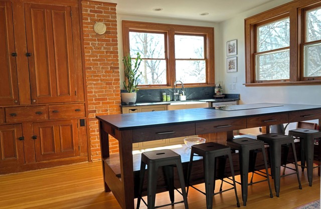 Historic Kirkwood House