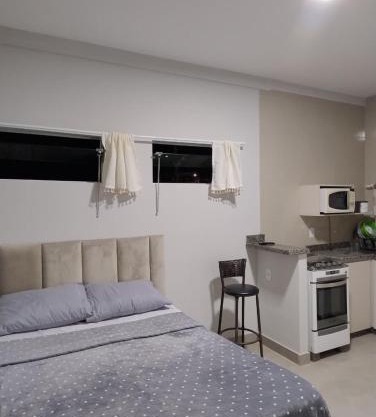 Kitnet Br 381 em frente ao Partagem Shopping