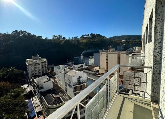 Kitnet Central com vista