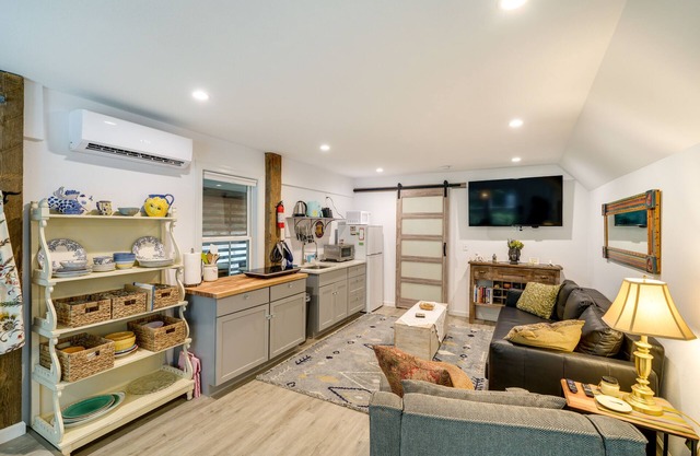 Kitty Hawk Vacation Rental w/ Pool & Hot Tub