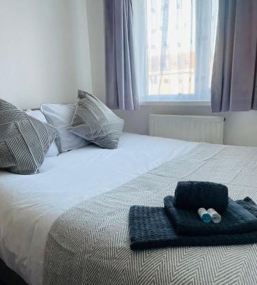Klinspaces for contractors and family holidays