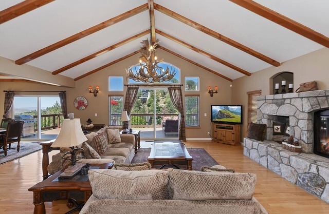 Klondike Retreat Fire pit and Pool Table