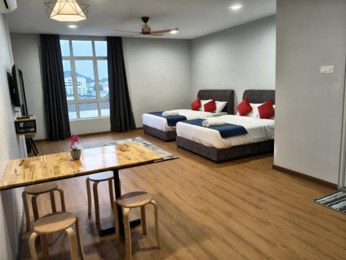 KM Barakah Suite