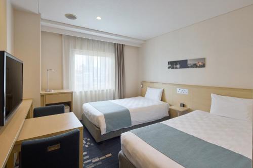 Kobe Sannomiya Tokyu REI Hotel