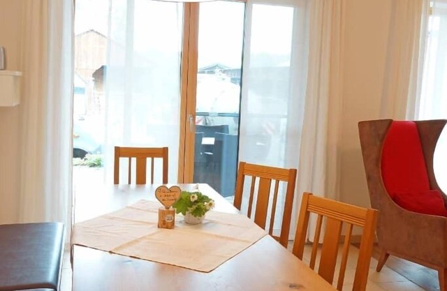 Appartement confortable avec terrasse et soleil du soir