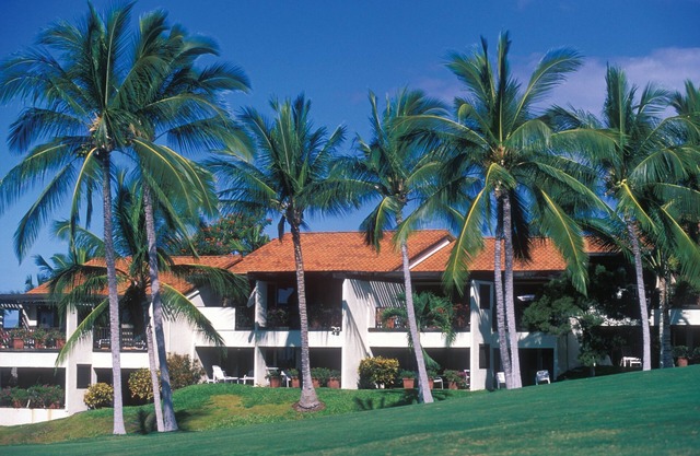 Kona Coast Resort