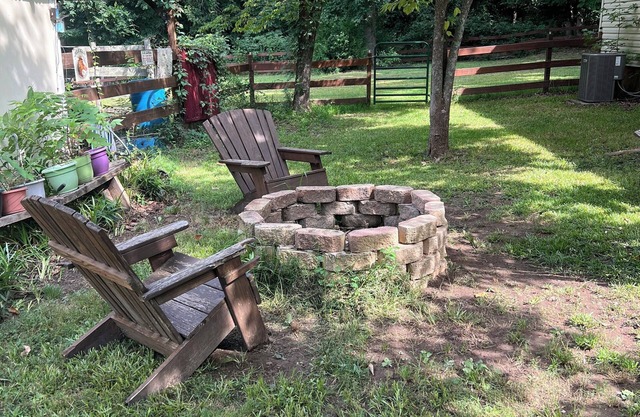 KONGS KAVE inside UWHARRIE NATIONAL FOREST on LAKE TILLERY