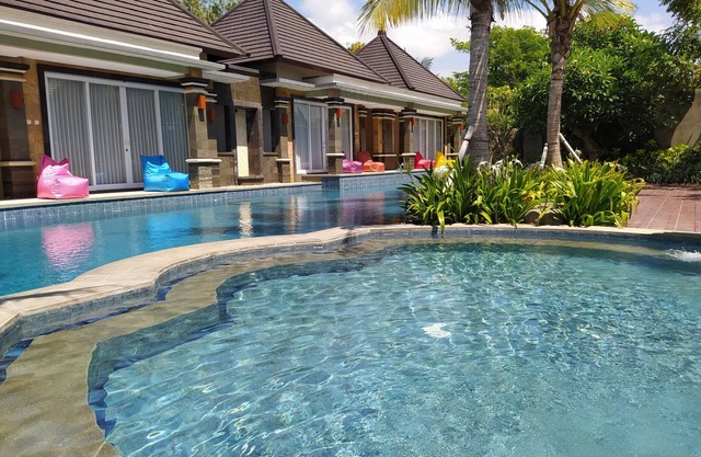 Kori Maharani Villas - Accès Piscine Lagon 1