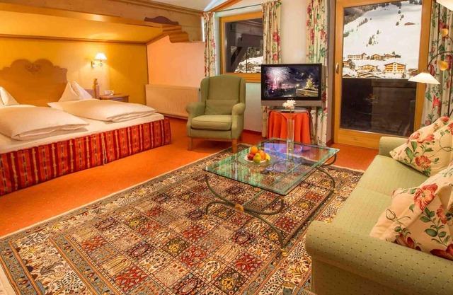 Suite Kriegerhorn avec Balcon - Hôtel Kristberg