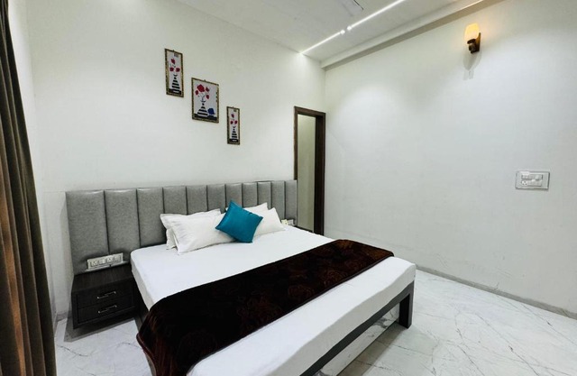 KRISHNA HOME STAY