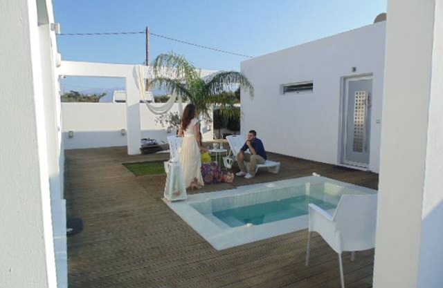 ktima reveli white suite (2persons)