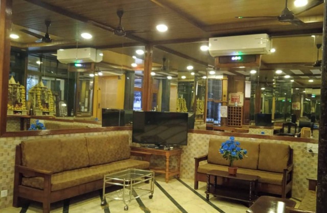Kuber's Residency