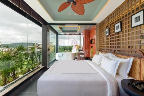 Kudos-My Downtown Hotel