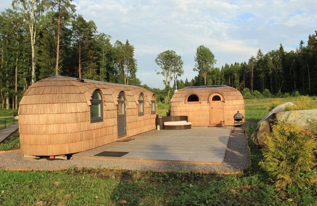 Kuldallika igloo house and iglusauna