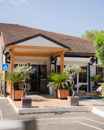 Kyriad Nîmes Ouest A9