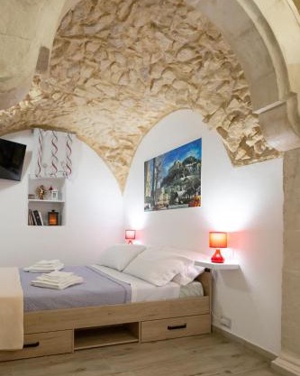 L'arco sul fiume