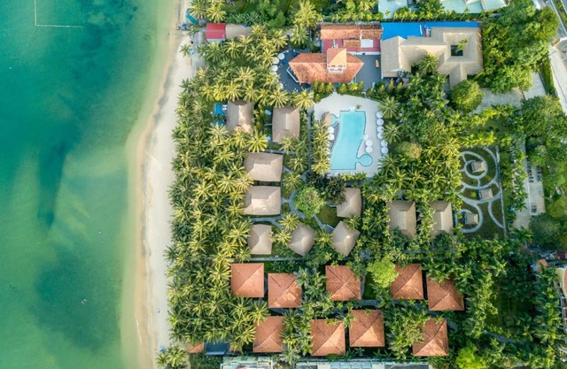L'Azure Resort and Spa