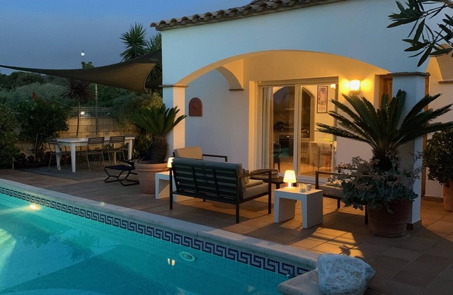 L'escala: Maison avec jardin et piscine privée, WIFI Gratuite