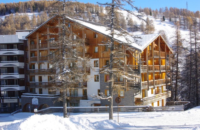 L' IDEAL à l' Ecrin des Neiges.