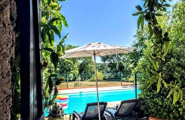 L'or et des landes MAISON AVEC PISCINE AVEC VUE SUR LA FORET