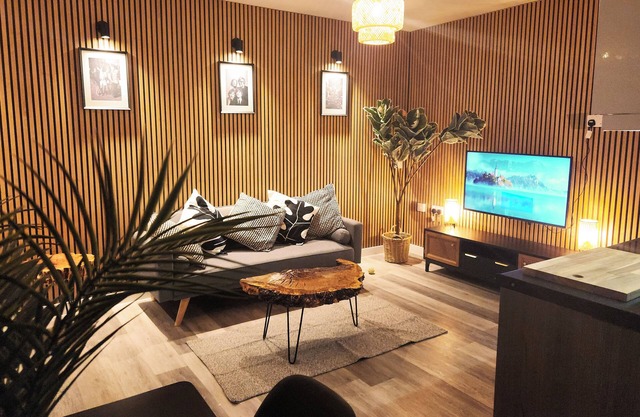 L1 Luxury Apartment