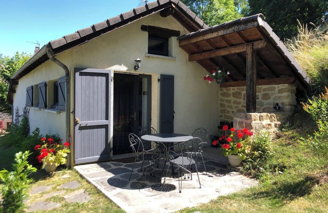 LA BERGERIE GITE DE CHARME AVEC PISCINE