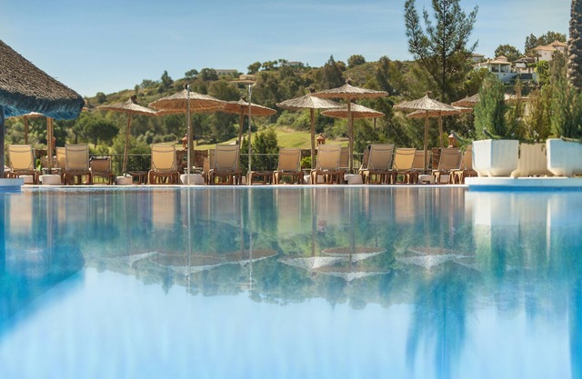 La Cala Resort