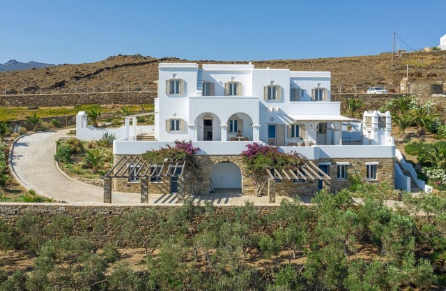 La Chapelle Est & Grand Suite in Tinos