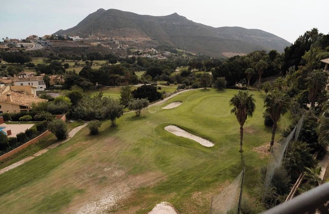 La Envia Golf Suite