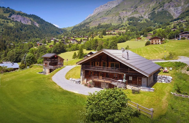 La Ferme de la Caillère- Vue incroyable et sauna pour 10 - OVO Network