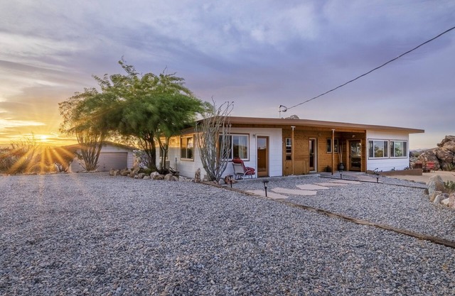 🌵La Luna Azul - A Private Home in the Boulders w/ Hot Tub, Fire Pit and BBQ🌵
