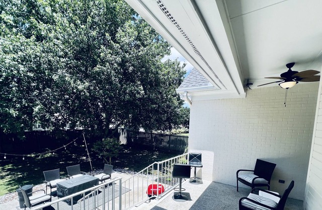 La Maison Blanche — 5 min from major shopping areas