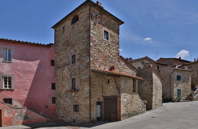 Maison de vacances à Pergine Valdarno avec 1 chambres à coucher, 2 couchages