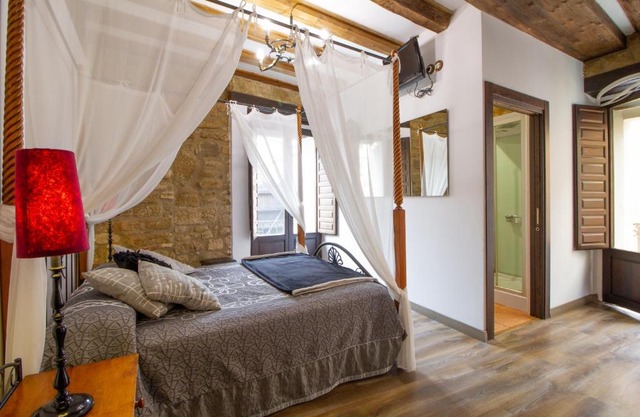 La Pata de Oca Hostal Rural y Albergue