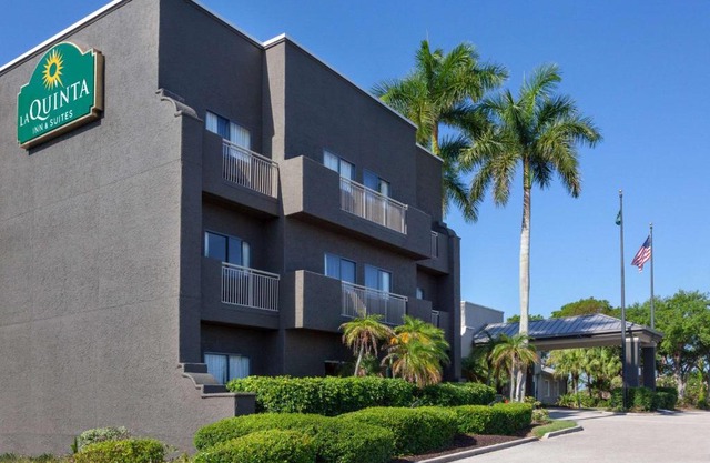 La Quinta by Wyndham Ft. Myers - Sanibel Gateway