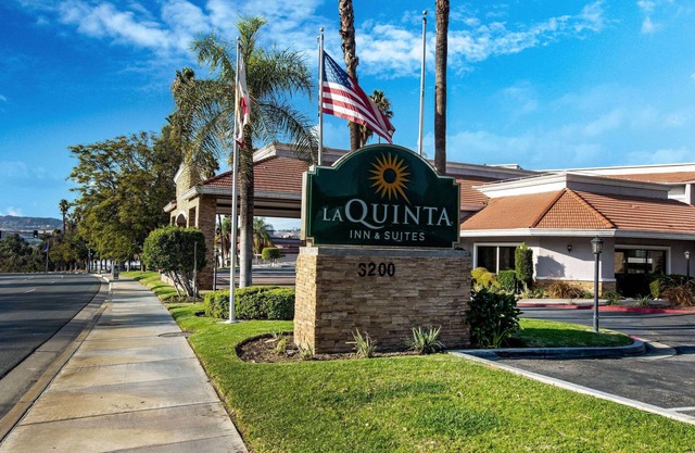 La Quinta Inn & Suites by Wyndham Pomona