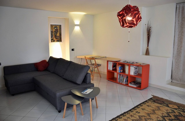 La Tana del Riccio - house with garden on the hill of Aosta