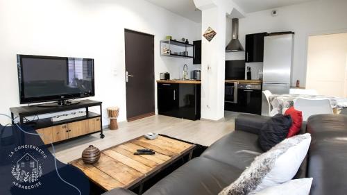 La terrasse, proche des places 2 chambres
